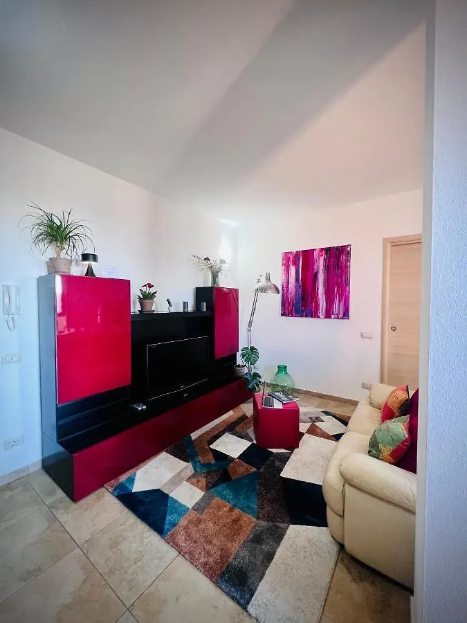 West Sardinia Apartments 까브라스 0*,