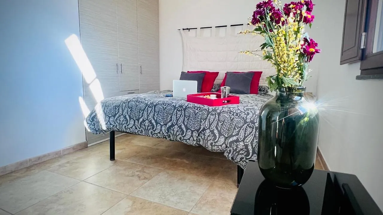 West Sardinia Apartments 까브라스